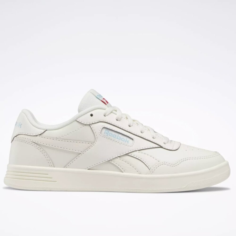 Reebok Court Advance in Chalk / Blue Peak / Vector Red